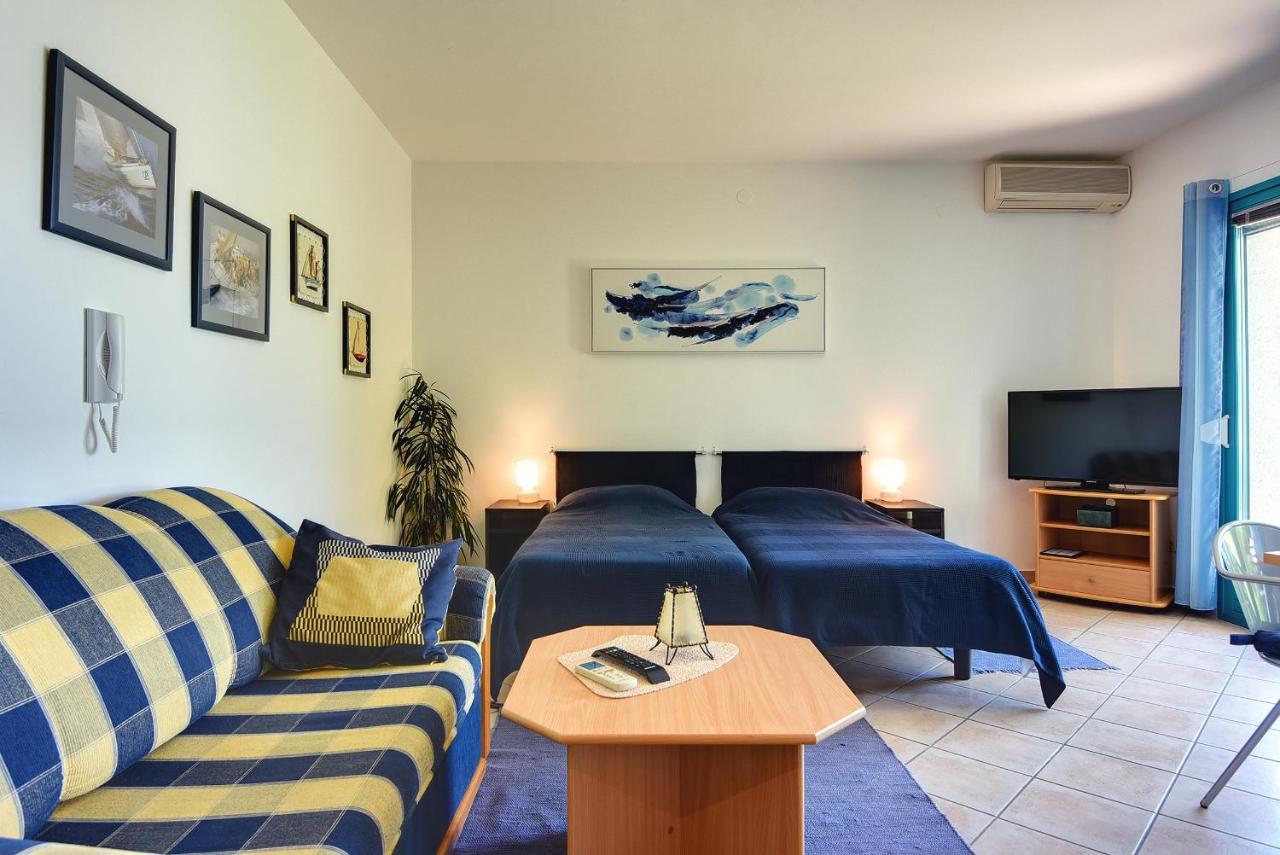 Ana Apartment *
