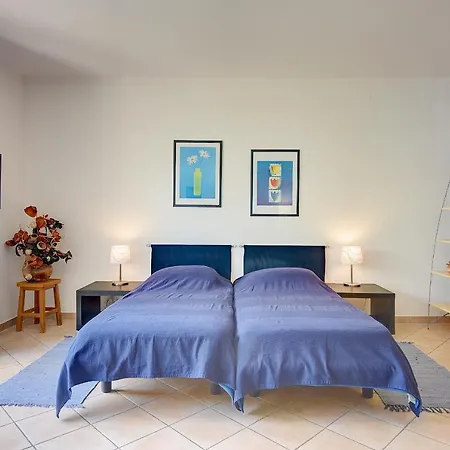 Apartments Villa Ana Medolino Esterno foto