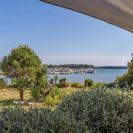 Apartments Villa Ana Medolino Esterno foto