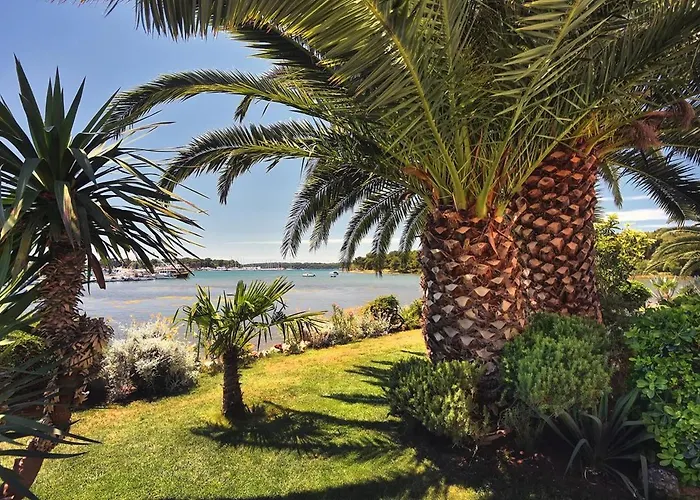 Apartments Villa Ana
